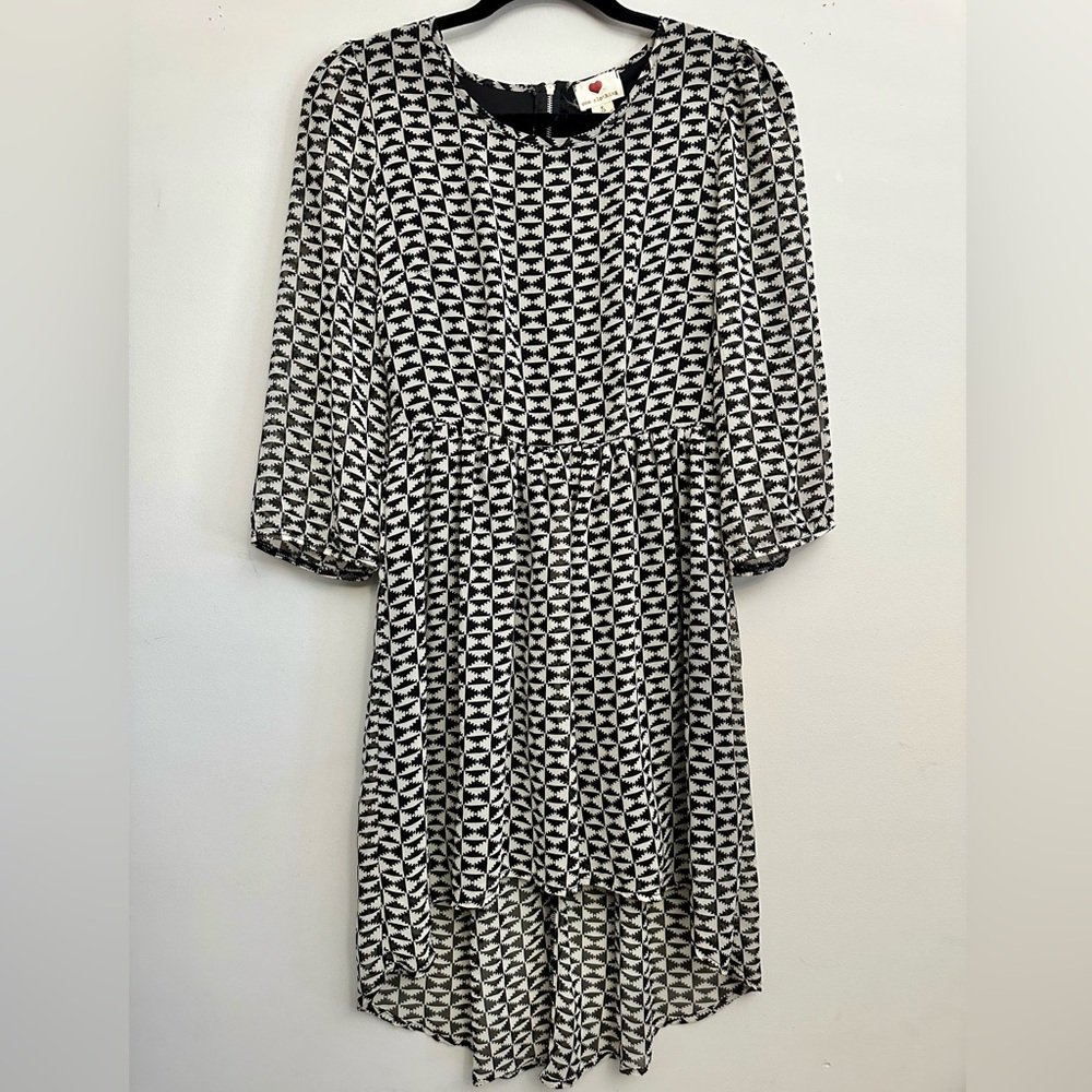 One Clothing Black & White Geometric Print High Low Dress, Small